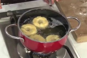 【料理サプリ】ﾍﾙｼｰ！ｽｲｰﾂﾚｼﾋﾟ　＜おから豆乳ドーナツ＞　料理研究家・コウ静子さん