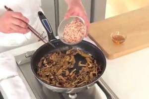 【料理サプリ】　絶品きのこレシピ　「きのこのきんぴら」 野永喜三夫シェフ