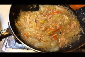 【料理動画】簡単レシピ｜野菜のあんかけ焼きそば