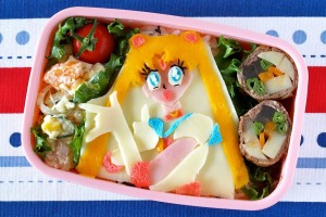 Sailor Moon Bento Lunch Box (Kyaraben) セーラームーン弁当の作り方 (キャラ弁) – OCHIKERON – CREATE EAT HAPPY