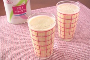 Soy Banana Collagen Smoothie (Recipe) 豆乳バナナコラーゲンスムージー (レシピ)