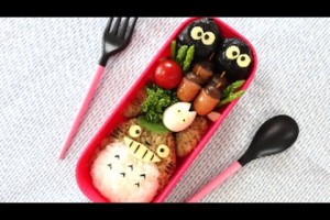 Totoro Bento Lunch Box(Kyaraben)Recipeトトロキャラ弁の作り方（レシピ）